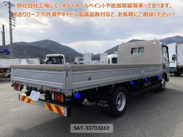 Isuzu ELF TRUCK 2023-10 6526021-3
