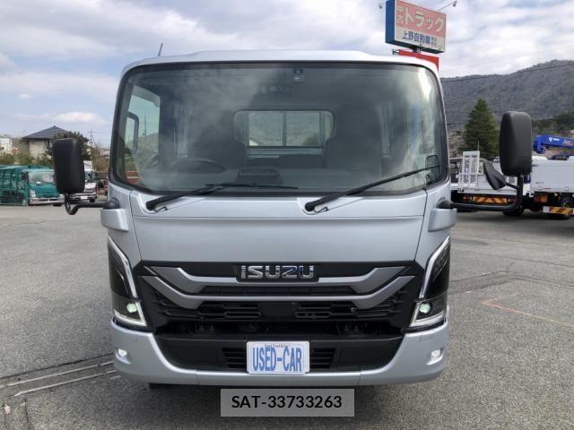Isuzu ELF TRUCK 2023-10 6526021-4