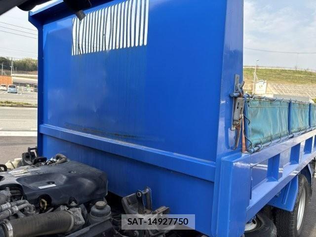Isuzu ELF TRUCK 2014-10 6526059-15