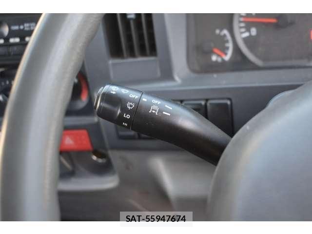 Isuzu ELF TRUCK 2014-03 6526061-14