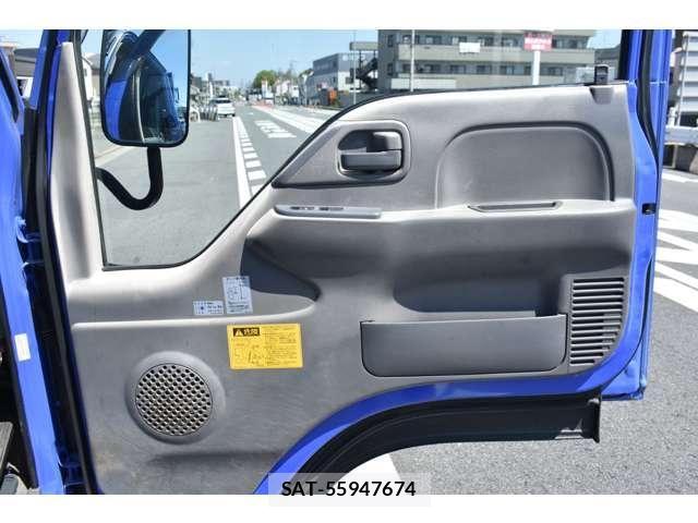 Isuzu ELF TRUCK 2014-03 6526061-7