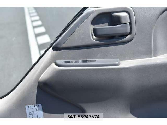 Isuzu ELF TRUCK 2014-03 6526061-8