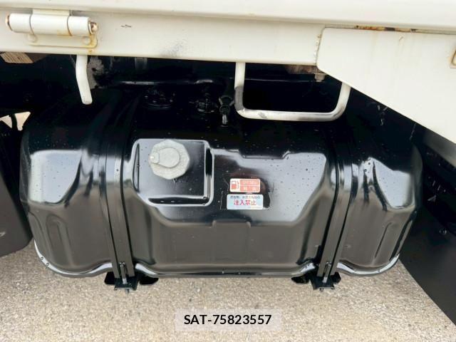 Isuzu ELF TRUCK 2019-05 6526038-22
