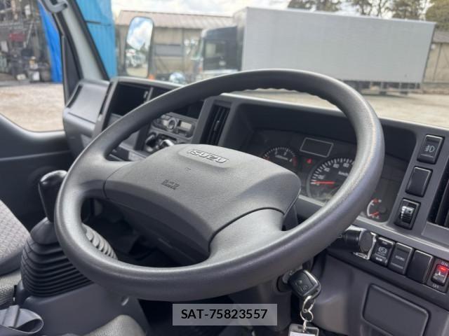 Isuzu ELF TRUCK 2019-05 6526038-25