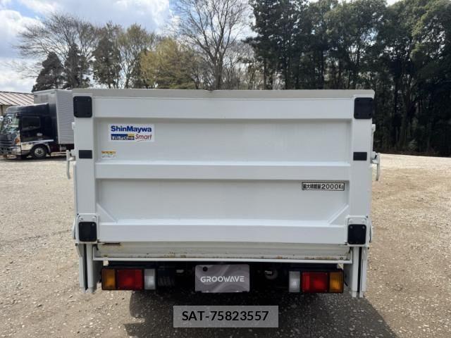 Isuzu ELF TRUCK 2019-05 6526038-7