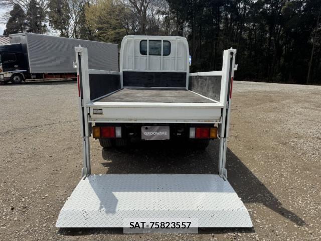 Isuzu ELF TRUCK 2019-05 6526038-8