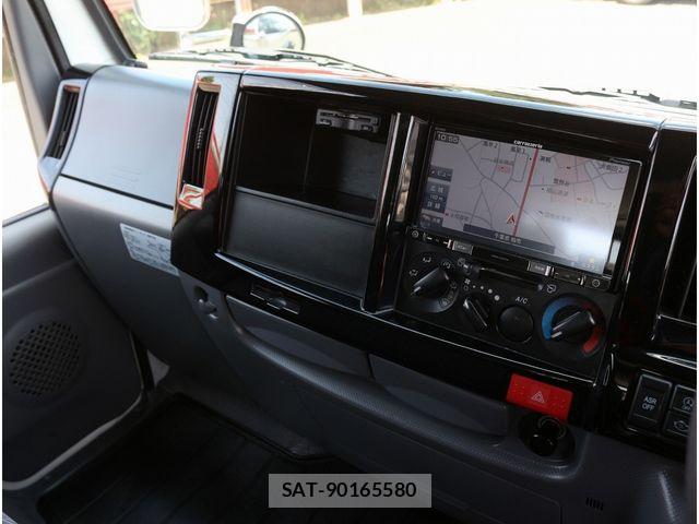 Isuzu ELF TRUCK 2019-03 6526044-24