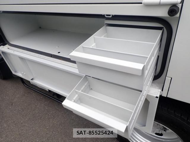 Isuzu ELF TRUCK 2007-03 6526046-10