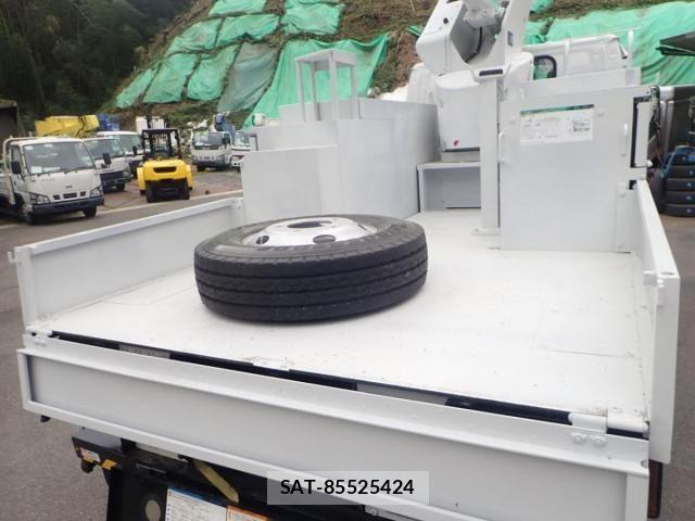 Isuzu ELF TRUCK 2007-03 6526046-14