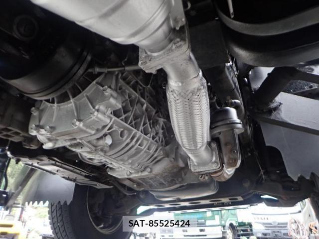 Isuzu ELF TRUCK 2007-03 6526046-22