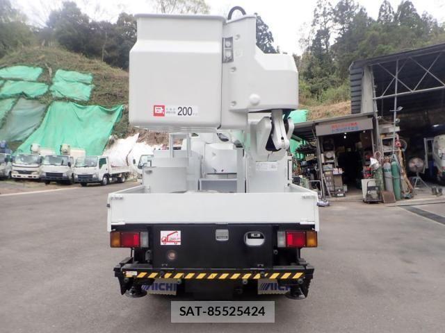 Isuzu ELF TRUCK 2007-03 6526046-25