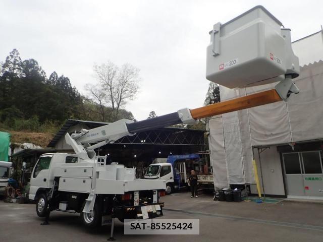 Isuzu ELF TRUCK 2007-03 6526046-3