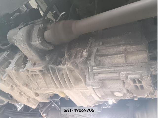 Isuzu ELF TRUCK 2017-06 6544781-10