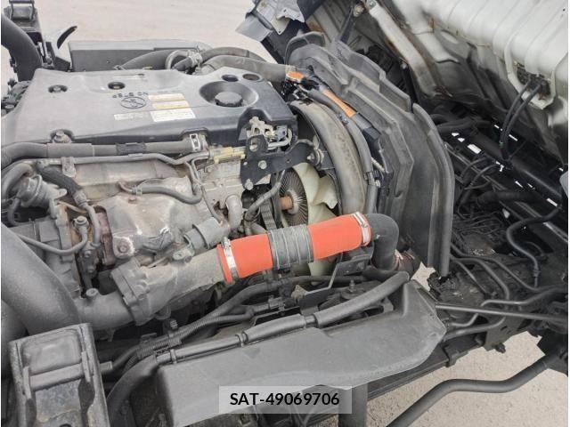 Isuzu ELF TRUCK 2017-06 6544781-17