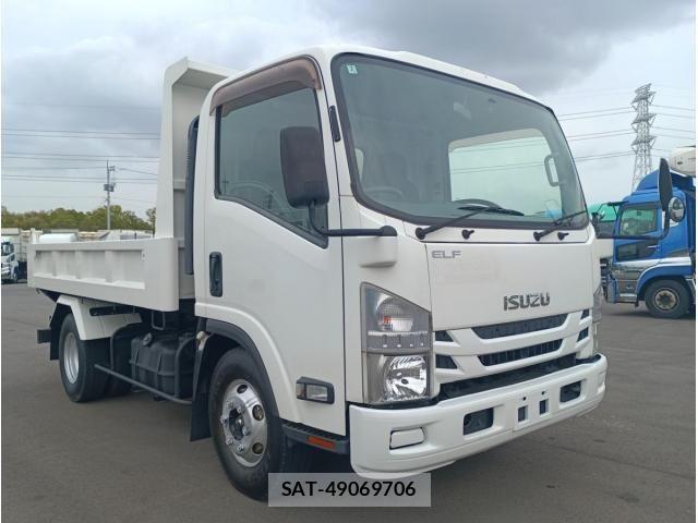 Isuzu ELF TRUCK 2017-06 6544781-1