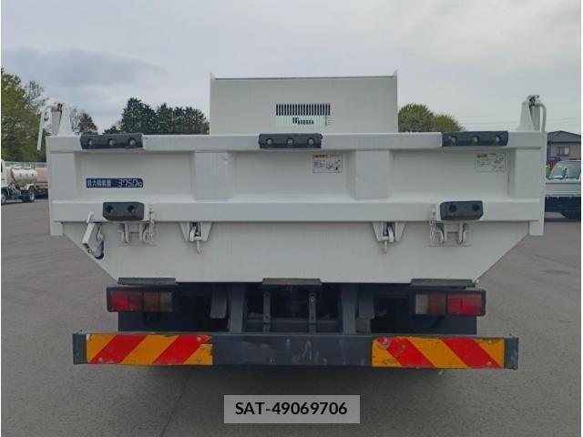 Isuzu ELF TRUCK 2017-06 6544781-4