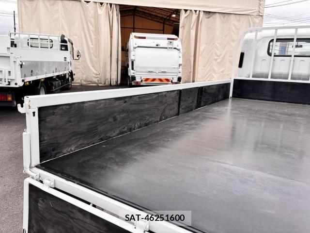 Isuzu ELF TRUCK 2015-07 6544799-11