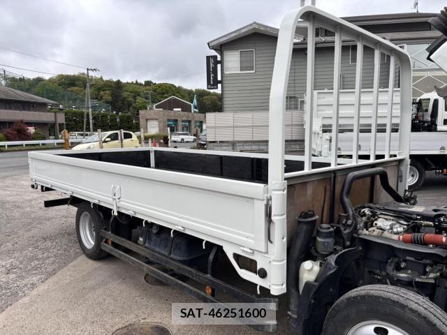 Isuzu ELF TRUCK 2015-07 6544799-16