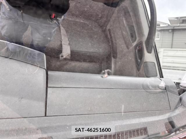 Isuzu ELF TRUCK 2015-07 6544799-17
