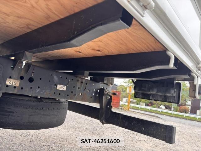 Isuzu ELF TRUCK 2015-07 6544799-28