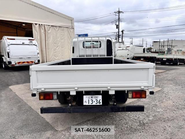 Isuzu ELF TRUCK 2015-07 6544799-5