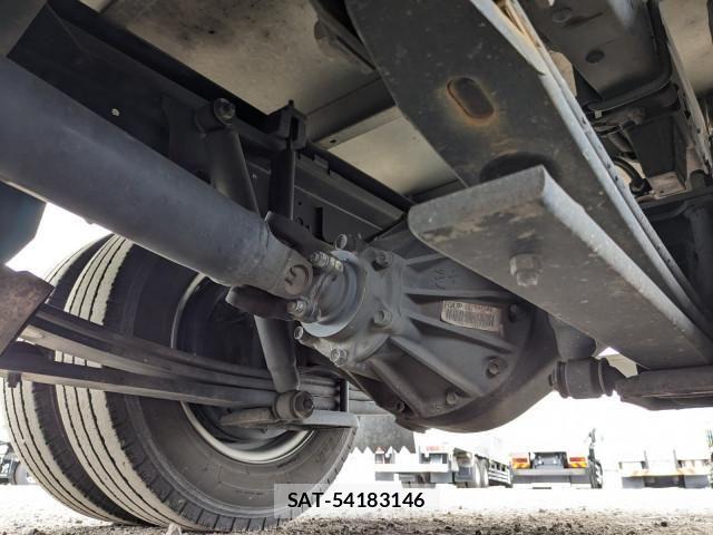 Isuzu ELF TRUCK 2018-02 6544791-22