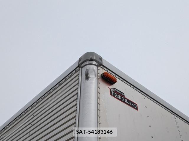 Isuzu ELF TRUCK 2018-02 6544791-23