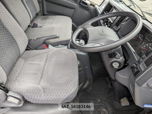 Isuzu ELF TRUCK 2018-02 6544791-27