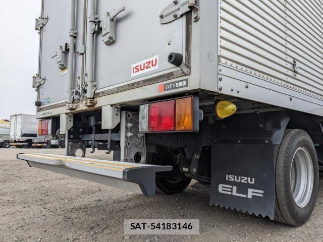 Isuzu ELF TRUCK 2018-02 6544791-5