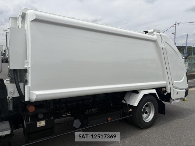 Isuzu ELF TRUCK 2017-04 6611665-6