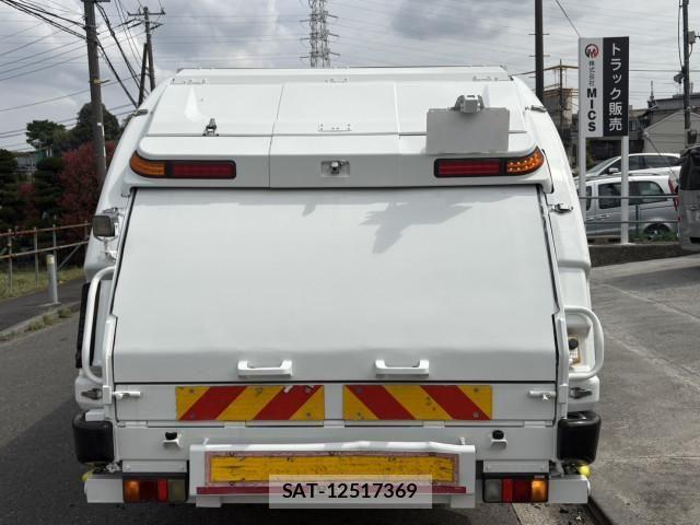 Isuzu ELF TRUCK 2017-04 6611665-7