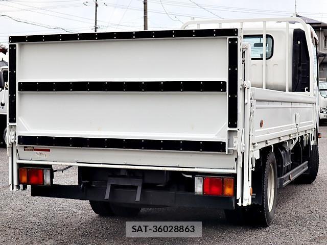 Isuzu ELF TRUCK 2019-03 6611685-2