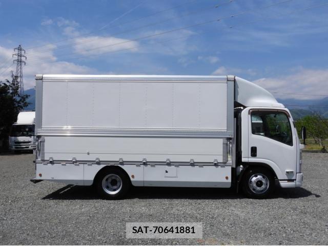 Isuzu ELF TRUCK 2016-02 6611670-8