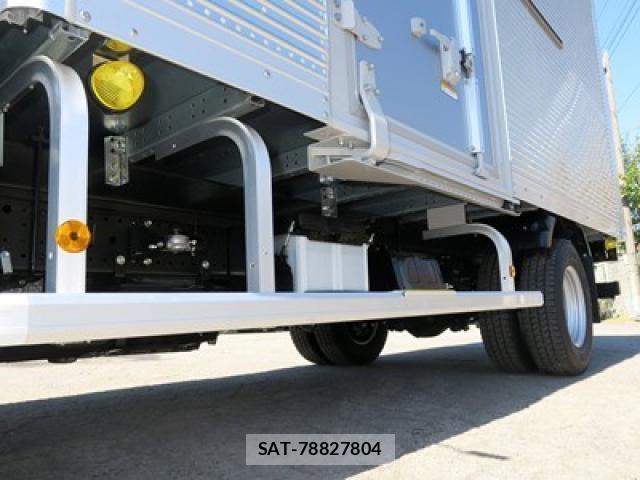 Isuzu ELF TRUCK 2025-10 6611658-13