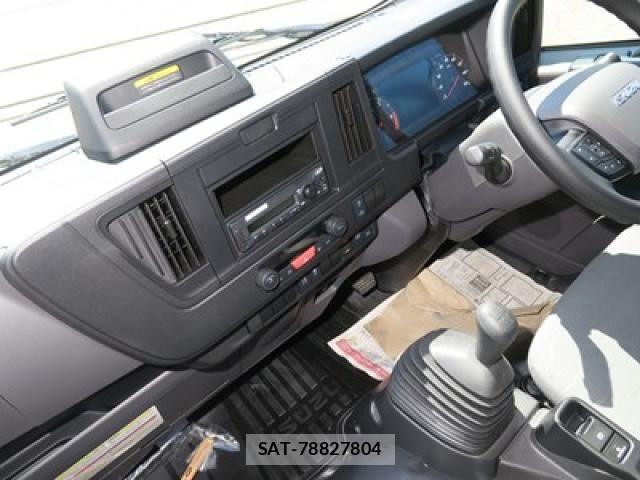Isuzu ELF TRUCK 2025-10 6611658-25