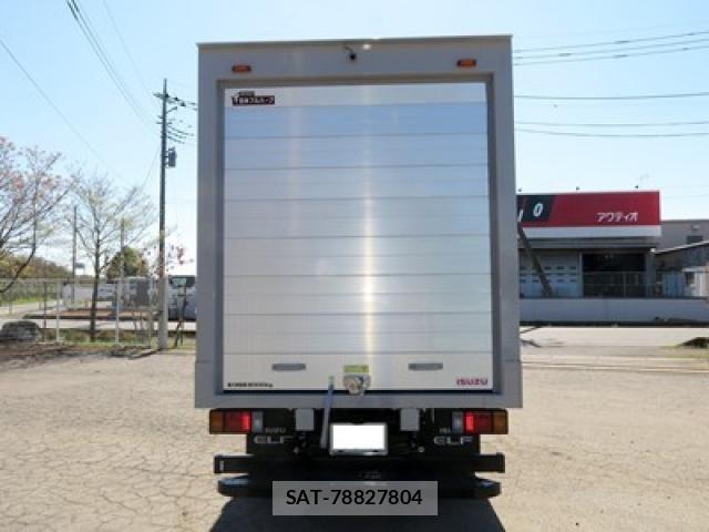 Isuzu ELF TRUCK 2025-10 6611658-4