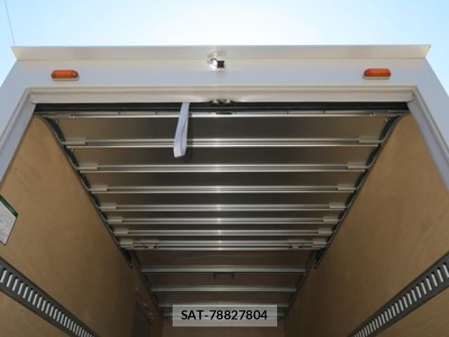 Isuzu ELF TRUCK 2025-10 6611658-6