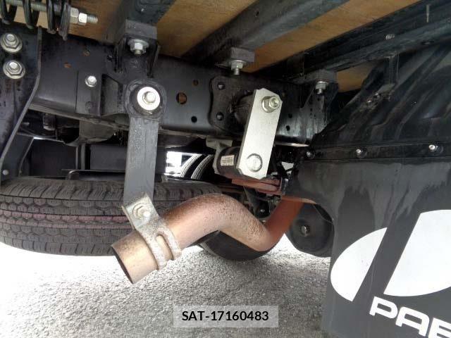 Isuzu ELF TRUCK 2016-03 6611705-15