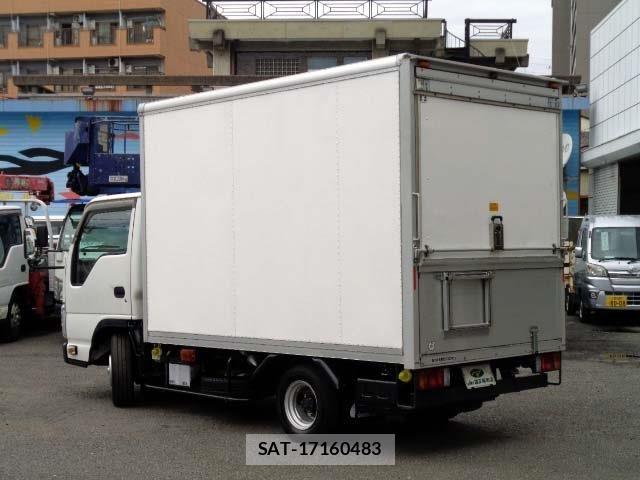 Isuzu ELF TRUCK 2016-03 6611705-1