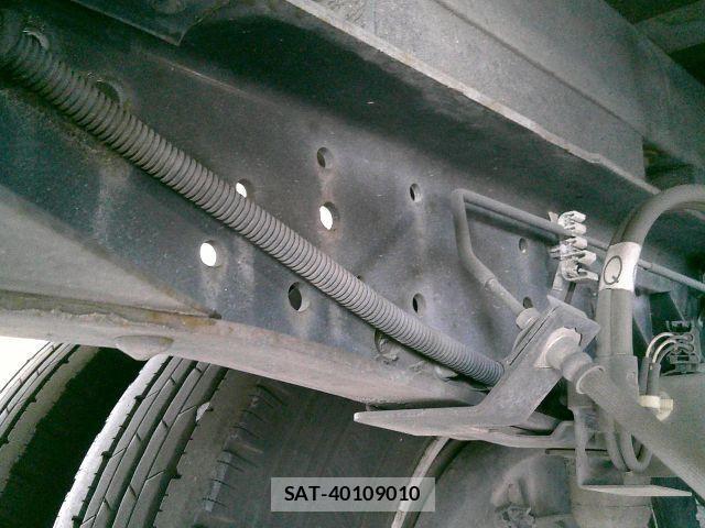 Isuzu ELF TRUCK 2006-03 6611710-14