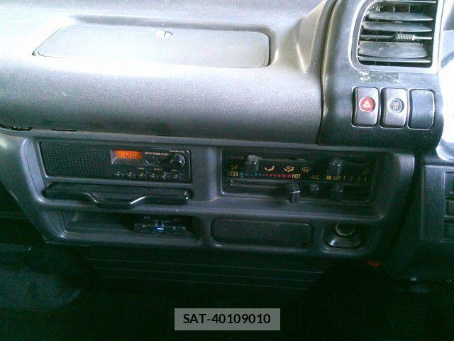 Isuzu ELF TRUCK 2006-03 6611710-22