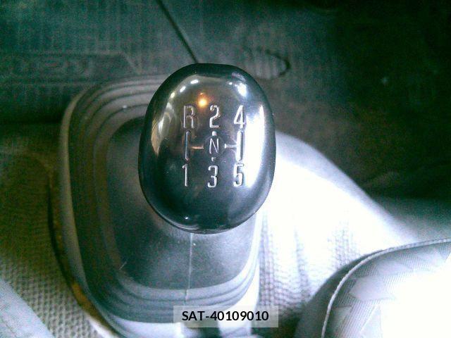 Isuzu ELF TRUCK 2006-03 6611710-25