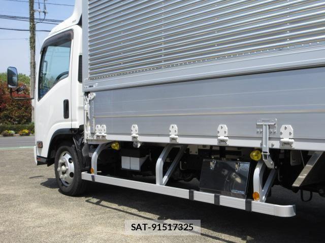 Isuzu ELF TRUCK 2020-03 6611664-17