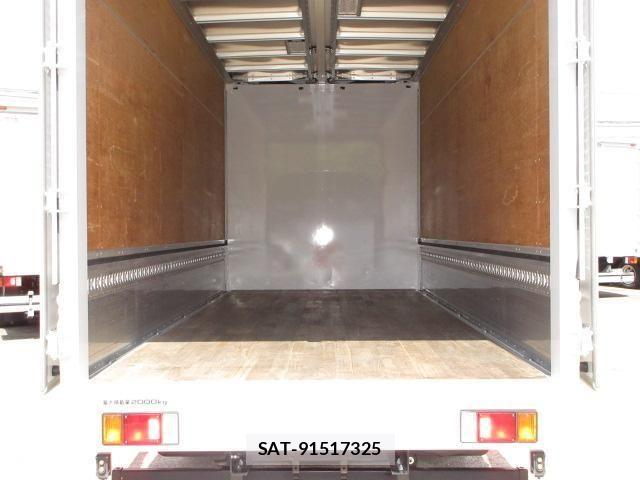 Isuzu ELF TRUCK 2020-03 6611664-23