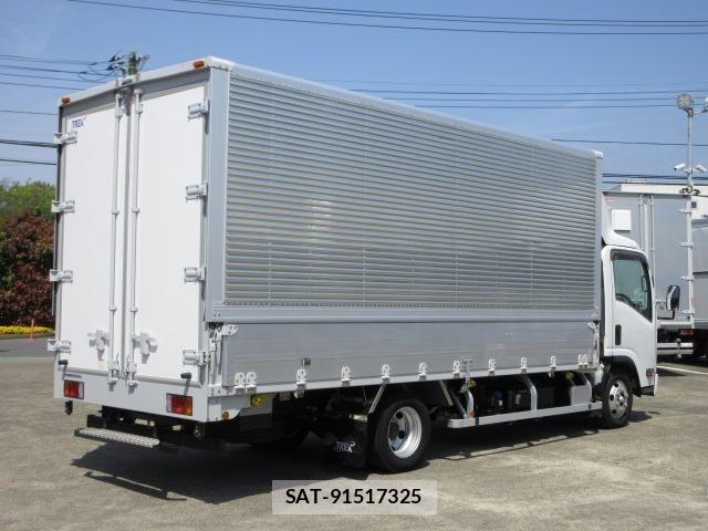 Isuzu ELF TRUCK 2020-03 6611664-2