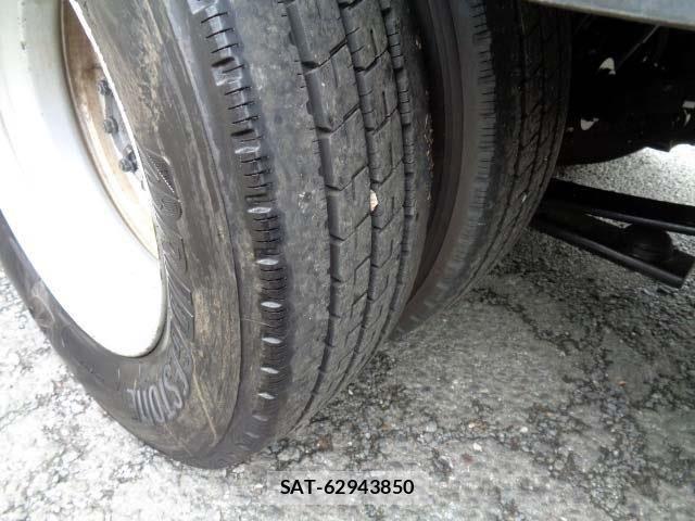 Isuzu ELF TRUCK 2013-03 6611709-15