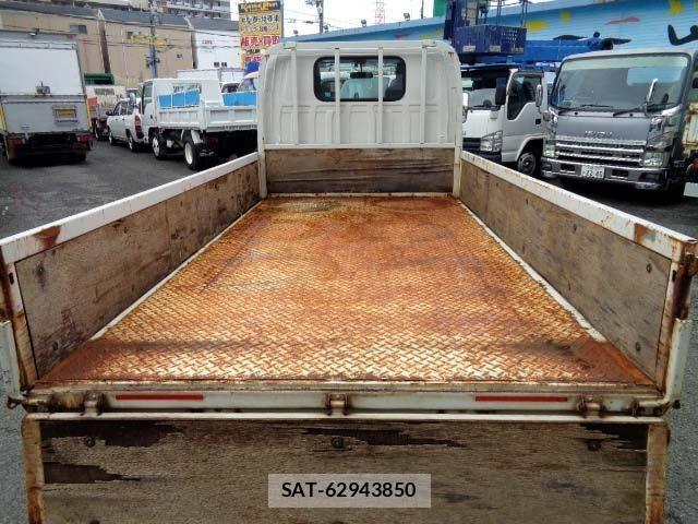 Isuzu ELF TRUCK 2013-03 6611709-8