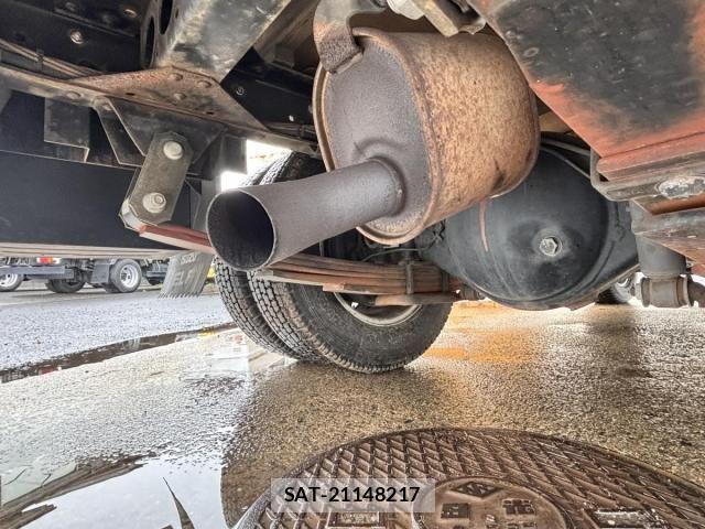 Isuzu ELF TRUCK 2012-05 6611688-25