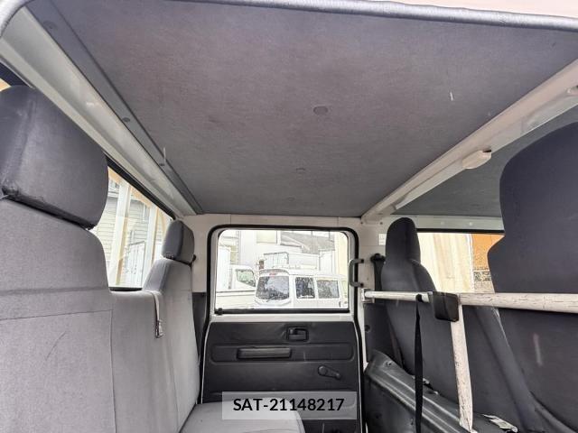 Isuzu ELF TRUCK 2012-05 6611688-29