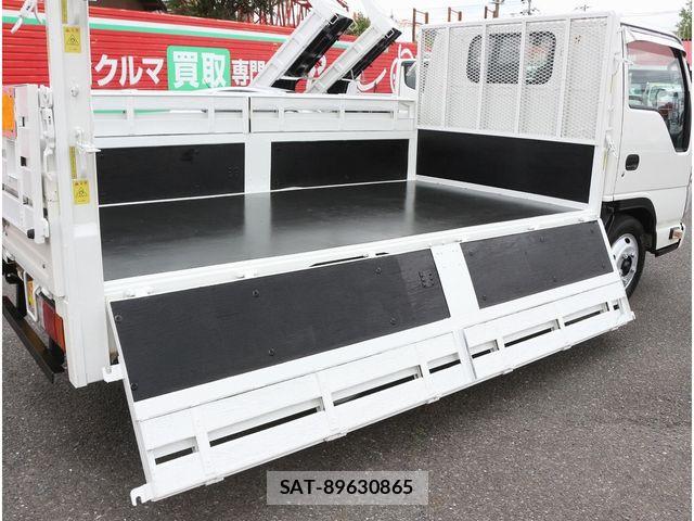 Isuzu ELF TRUCK 2015-11 6611696-19
